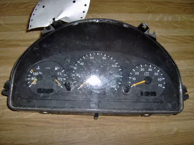 00 Mercedes Ml 320 430 Instrument Cluster Speedometer Tested A1635400811 221k • $55