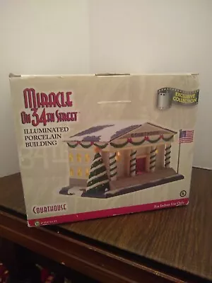 NOS Enesco Miracle On 34th Street “Courthouse” Lighted Christmas Village House • $14.99