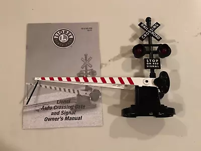 Lionel Auto Crossing Gate And Signal O Gauge 70-2162-250 TESTED SEE VIDEO • $48.74