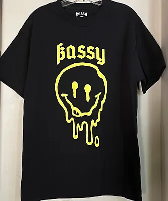 Bassy Men’s Smile Melting Face Color Black & Yellow T-Shirt Size Large • $31.99