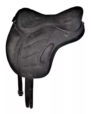 Treeless Saddle Flex Fit Black • $274.60