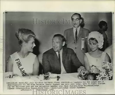 1964 Press Photo Miss Universe Contestants With Judge At Miami Beach Florida • $29.88