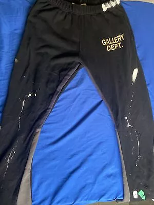 Gallery Dept Flared Sweatpants- SIZE M • £0.99