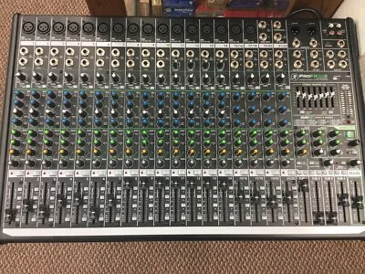 Mackie ProFX22v2 22 Channel Professional Effects Mixer (CJL052296) • $450