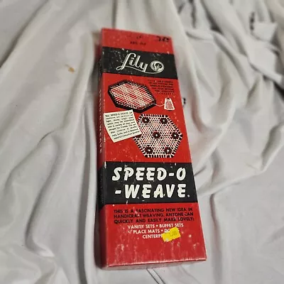 Vintage Lily Speed-O-Weave Kit Adjustable Metal Loom Kit Handicraft  • $23.99
