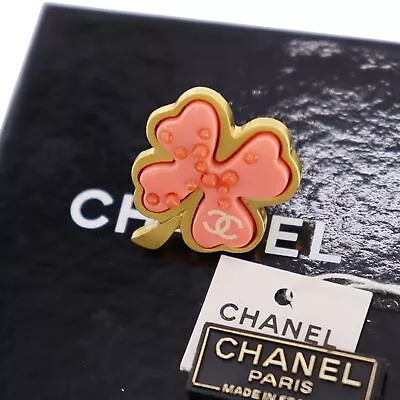 CHANEL Clover Used Pin Brooch Gold Plated 03 P France Vintage #CE271 S • $395.09