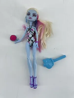 Monster High Abbey Bominable Doll-Skull Shores Swimsuit • $20