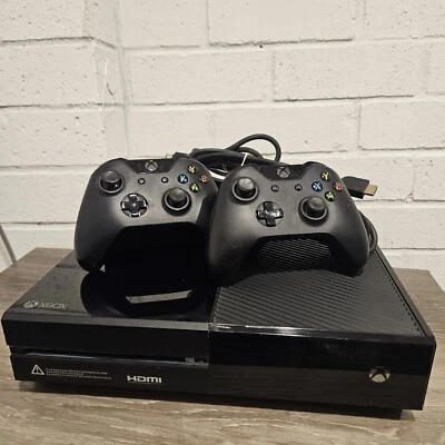 $160 • Buy Microsoft Xbox One 500GB Black Console +  2x Controller, Cables, Headsets WORKS