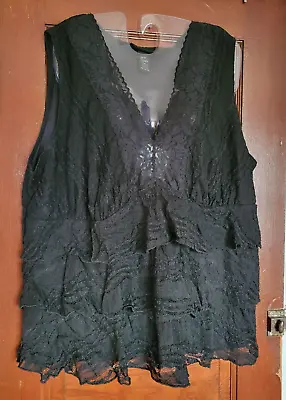 Venezia Women's 22/24 Black Lace Overlay Lined Tiered Sleeveless Blouse Shirt • $8.95