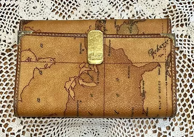 Alviero Martini 1A Classe Geo Wallet Vintage 9324 Leather US World Map Italy   • $99.99