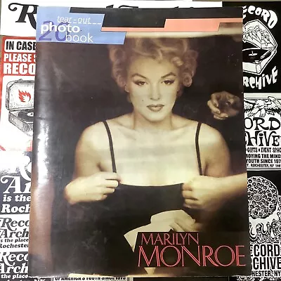 Marilyn Monroe Tear-Out Photo Book 20 Pictures (1994) • $9.99