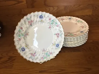 $169.95 • Buy 12 Royal Doulton Pastoral 10 3/4” Dinner Plates W/Fluted Edge - Excellent 