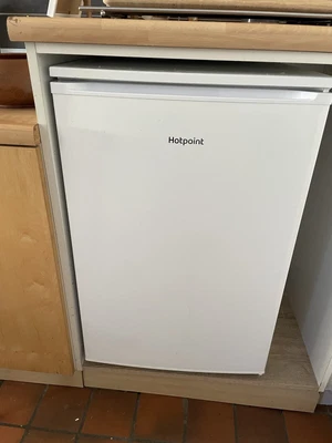 £60 • Buy Hotpoint Under Counter Fridge Freezer