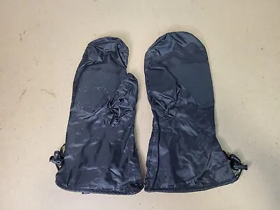 Waterproof Motorcycle Motorbike Rain Cover Over Gloves Black Size Medium  • $4.92