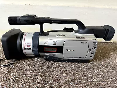 Canon Dm-xm2 3ccd Camcorder Mini Dv Digital Tape  Video Camera • £55