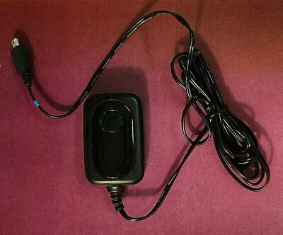 MOTOROLA OEM Mini USB HOME TRAVEL CHARGER OUTLET AC POWER ADAPTER AUCT#3792 • $7.49