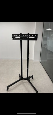 £35 • Buy Metal Standing TV Stand With Wheels, Black, Second Hand Good Condition
