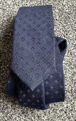 £5 • Buy Mens Marks And Spencer Skinny Navy Blue Patterned Wool Blend Tie 2  Wide