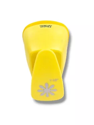 Woodware Craft Collection Daisy Flower Craft Paper Card Punch • £3.50