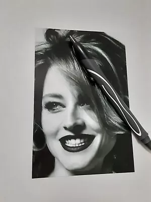 Jodie Foster Beautiful  Sexy. 4x6 Inches Glossy B&w Photo  • $4.99