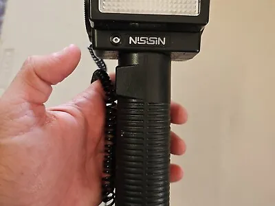 Vintage Nissin 2800g Electronic Flash Gun • $14.99