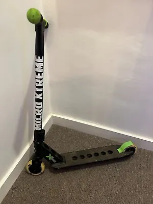 Micro Xtreme Stunt Scooter Black • £45