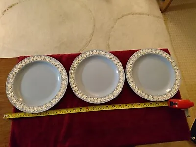 £15 • Buy Three Wedgwood Queens Ware Plates