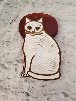 Vintage Victoria Littlejohn Ceramic White Cat Stoneware Trivet Wall Decor • $23.99