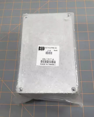 Bud Industries AN-1317-A Aluminum Enclosure / Project Box 6  X 3.5  X 3  • $24.95