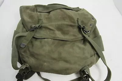 Vintage US Army Canvas Field Pack Vietnam WWII Era Butt Waist Pack Bag Green • $34.95