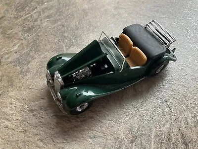 Corgi 1953 MG TF In Green Model 812 In Great Condition Always Kept In Cabinet • £10.50