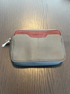 £29.99 • Buy (BRAND NEW & SEALED) Cathay Pacific First Class Male Amenity Kit By Bamford