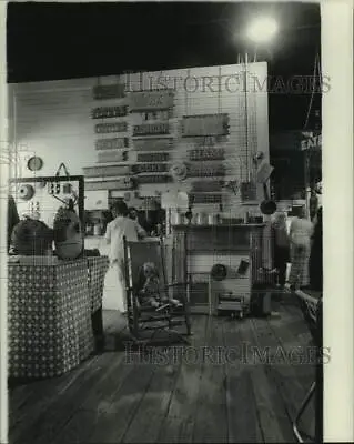 1984 Press Photo Ponchato Country Market - Vendor Booth - Noc02994 • $19.99