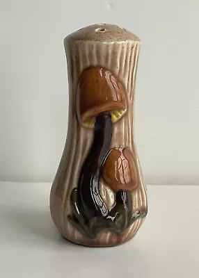 Vintage Arnels Mushroom Salt Pepper Shaker Retro MCM Woodland • $6.95