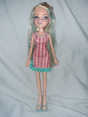 Bratz Sea Stunnerz Cloe Blonde Blue Mermaid Doll 12  - No Tail • $16.41