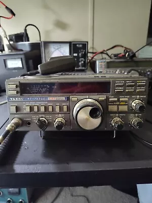 Yaesu FT-757GX 100W Ham Radio Transceiver CAT System C-x • $102.50