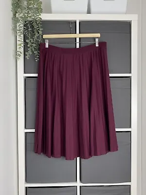 M&S Pleated Flare Midi Skirt Size 18 Berry Jersey Pull On Elasticated Waist • $18.93