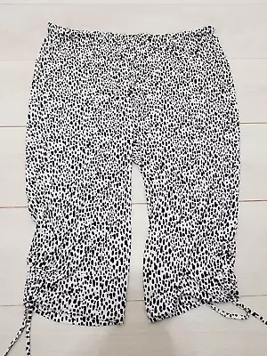 BON PRIX Short Leggings Size 24-26 Black White Elastic Waist Stretch Summer • £7.99