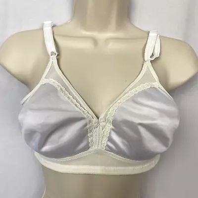 Vintage Exquisite Form Bra 36C White Wire Free Unlined Bullet Lingerie 60s 70s • $15