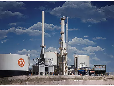 Walthers Cornerstone N Scale Building/Structure Kit North Island Oil Refinery • $31.99