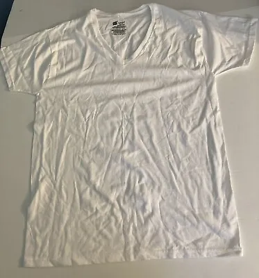 Hanes Men Size Medium New White V-Neck Short Sleeves Cotton Tagless Tee Shirt • $9.67