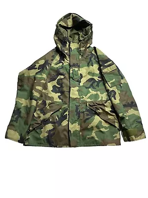 Genuine US GI Military Cold Weather Woodland Camouflage Gortex Parka Medium Reg • $71.27