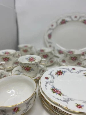 £199.99 • Buy Royal Albert Bone China Tranquillity Large Dinner Set Plates Tea Cups Saucers 