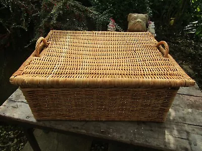 £25 • Buy Large Vintage Wicker Lidded Storage Basket Under Bed Storage Toy Basket