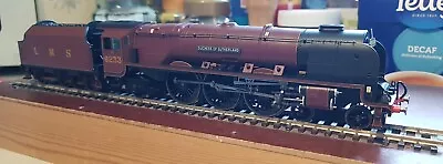 Hornby Duchess Class LMS 6233 Duchess Of Sutherland. Red Livery As Preserved. • £80