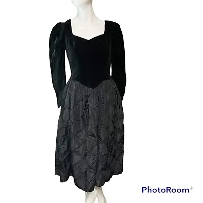Vintage Black Velvet Dress Size Small Taffeta Sweetheart 80s Party Costume Prom • $44.77