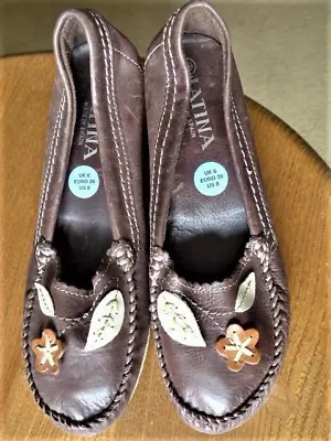  Latina  Spain Soft Leather Moccasin Shoes- Kitten Heel- Brown - 6uk /39eur • £12.50