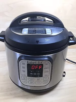 Instant Pot Duo 60 V3 6 Quart Pressure Cooker Slow Cooker 7 In 1 Programmable • $34.99