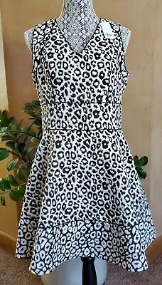 Banana Republic Jacquard Fit N Flare SZ 10 Dress Animal Leopard Print $130 NWT • $50.99