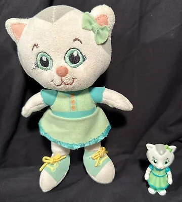 Daniel Tiger Neighborhood Katerina 8” Plush PBS Stuffed Toy 2018 • $9.38